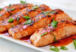 salmon-dan-hiu-kecil